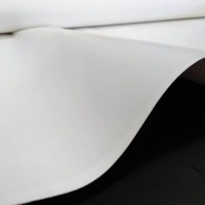 Piel sintética blanca